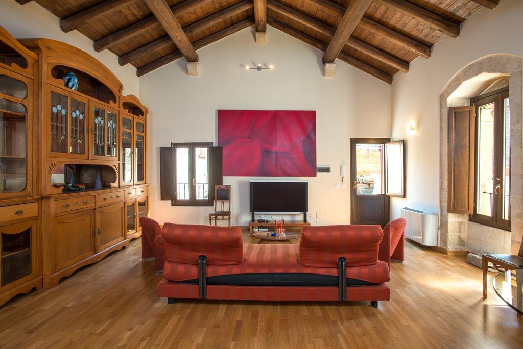Suite Palace Castromediano Лечче Экстерьер фото