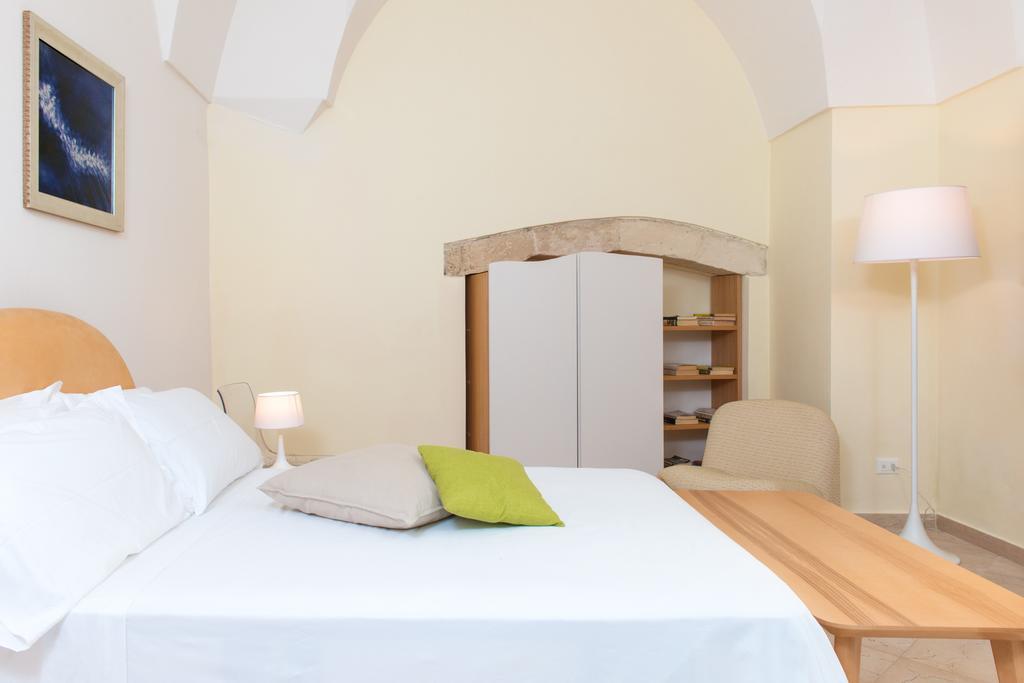 Suite Palace Castromediano Лечче Экстерьер фото