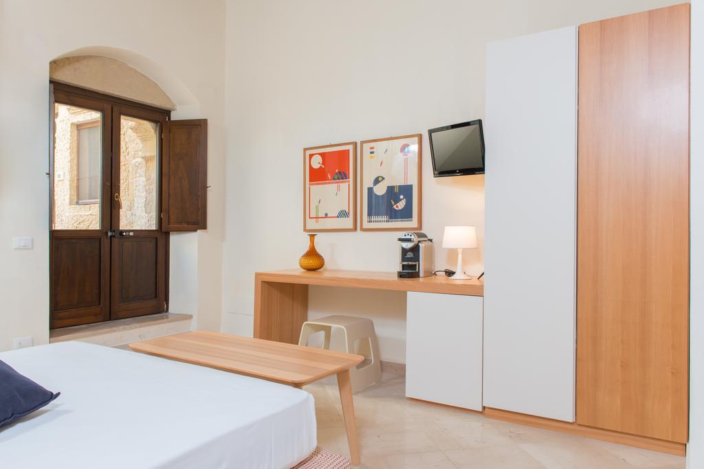 Suite Palace Castromediano Лечче Экстерьер фото